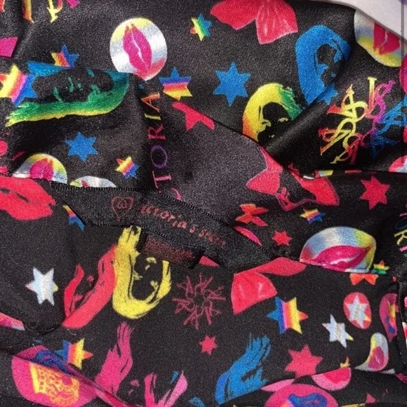 Rare Vintage 90’s Victoria’s Secret Satin Pajamas - Picture 2 of 11